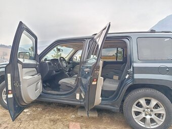 Jeep Patriot - 14