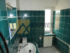 RK EXPRES - predaj 4 izbový byt v Handlovej, 90 m2, ul.29.au - 14