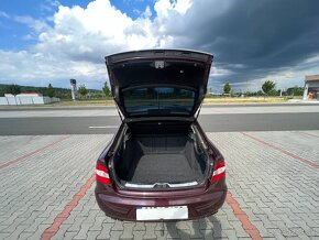 Škoda Superb II 2.0 TDi koup. ČR naj. 193t - 14