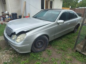 Rozpredam Mercedes-Benz E 270 - 14