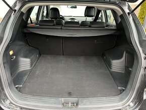 Hyundai ix35 2.0i BENZIN - 140 000km1. Majitel - 14