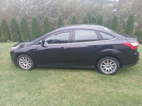 Ford Focus sedan 1.5 TDCi - 14