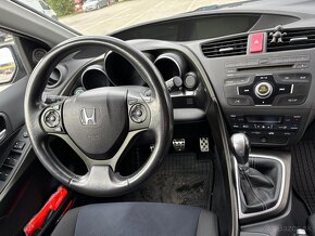 Honda Civic 1.8 i-VTEC 104 kW Sport benzín - 14