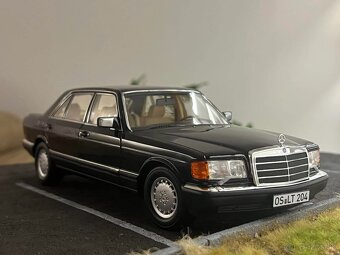 1:18 1989 Mercedes-Benz 560 SEL (W126) - NOREV - 14