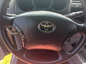 Toyota Hilux DC 3.0 I D-4D Sol A/T   2011 - 14