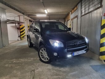 Toyota Rav 4 - 14