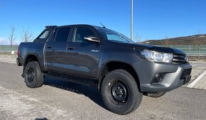 TOYOTA HILUX - NA PREDAJ / NA SPLÁTKY - 14