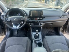 Hyundai i30 fastback - 14