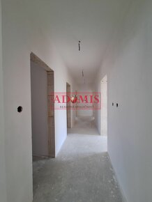 Predáme 4izbový bungalov 140m2 Cestice, obecná voda, ČOV, le - 14