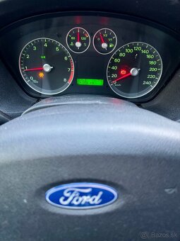 Ford Focus 2 sedan benzin/LPG - 14