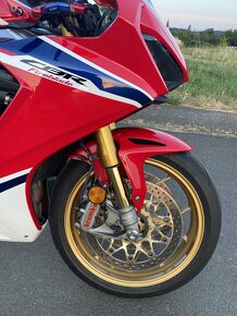 HONDA CBR 1000 RR SP1, 9/2020, 8866 km - 14