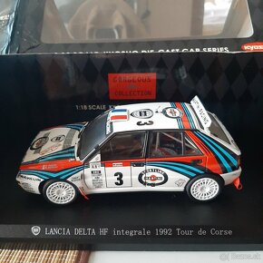 1:18  Rally Autoart Ut Sunstar modely - 14