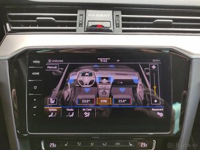 VW Passat B8 DSG ELEGANCE FullLED VIRTUAL KAMERA - 14