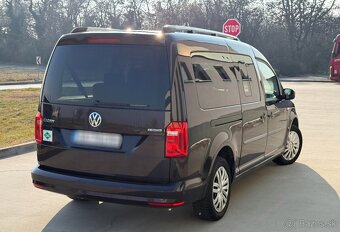 VW Caddy Life 1.4 TGI MAXI Dark Cool 7Miestny Benzin+CNG - 14