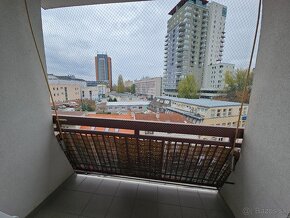 NA PRENÁJOM 4 IZBOVÝ BYT S PARKOVANÍM BRATISLAVA - 14