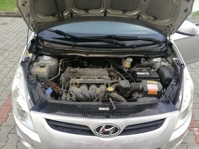 HYUNDAI i20 - 14