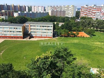 Predaj 2-izbového kompletne zrekonštruovaného bytu... - 14