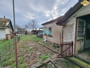 Ponúkame vám na predaj 2 domí. 1800m2 Kosihy Nad Ipľom - 14