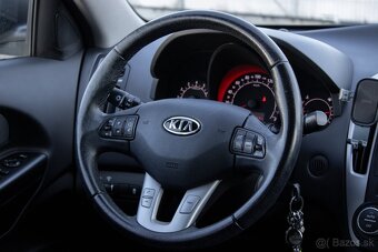 Kia Ceed - 14