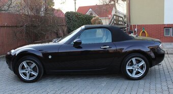 • MAZDA MX-5 1.8i, 93 kW, čierna metalíza, r.v. 2008 • - 14