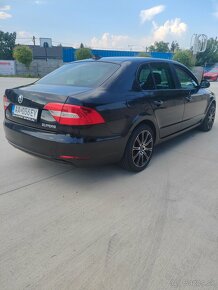 Škoda Superb - 14