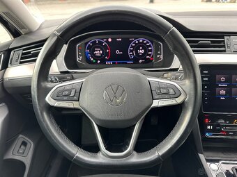 Volkswagen Passat Variant 2.0 TDI Executive DSG - 14