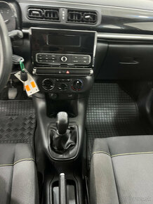 Citroen C3 1.2 r.v 2019 -123000 km 1 maj. kupované SK - 14