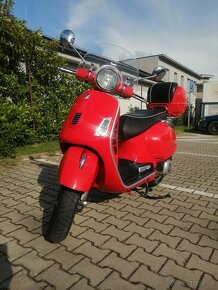 Piaggio Vespa GTS Super 125 - 14