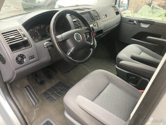 VOLKSWAGEN CARAVELLE 2,5 TDi - 14