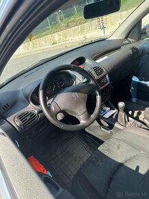 Peugeot 206sw 2.0hdi - 14