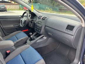 Volkswagen Golf V 1.4i - 14