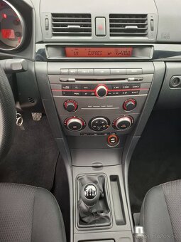 Mazda 3 1.6i 77kw sedan BK - 14