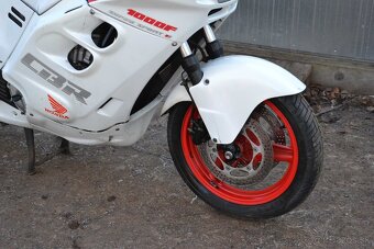 Honda CBR 1000F (SC21), 1. majitel - 14