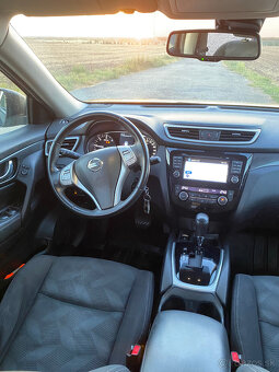 Nissan Xtrail T32_1,6DCi_Automat_1.majitel - 14