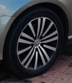 Volkswagen Passat b7 2,0TDI - 14