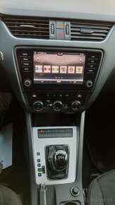 Octavia 3 combi 2,0 TDi 110kw automat - 14