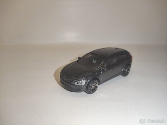 Autíčka Volvo 1:60 - 1:64 Majorette Matchbox - 14