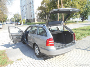 Škoda Octavia Combi 1.9 TDI Elegance - AJ NA SPLÁTKY - 14