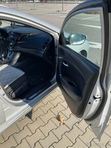 Hyundai i40 2012 1.7d automat - 14