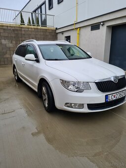 Škoda Superb 2.0TDI 2011 - 14