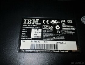 klávesnicu IBM model SK-8815. - 14