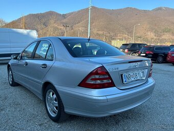 Mercedes-Benz C trieda Sedan 220 CDI Elegance - 14