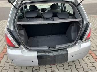 Kia Rio 1.4i 16V 71kw koup ČR naj. 136t digi klima - 14