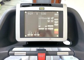 Profesionálny bežecký pás TECHNOGYM EXCITE RUN 700 LCD TV - 14