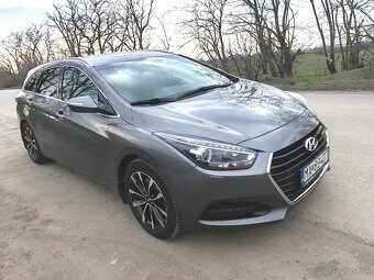 Hyundai i40 cw 1,7 CRDI Business - 14