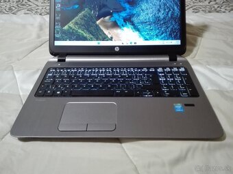 HP ProBook. i3-5.gen. 15,6". SSD 256 GB. Baterka nová. - 14