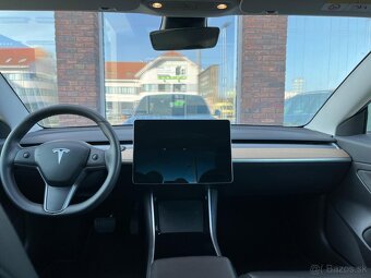 Tesla Model 3 Standard Range Plus 60 kWh RWD - 14