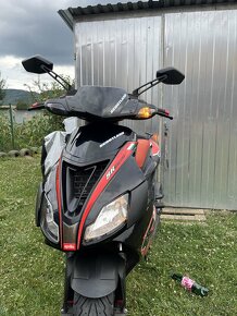 Aprilia sr50 70cc - 14