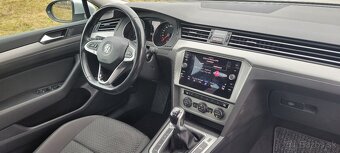 Vw Passat Variant 2,0 TDI  2020, 150PS, strieborná metalíza - 14