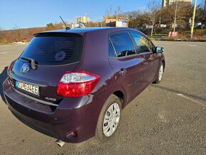 Toyota Auris 1.6 Valvematic 97kw benzin - 14